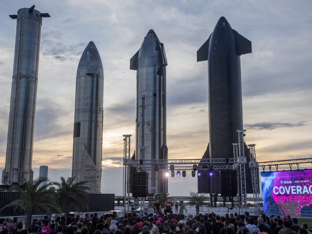 SpaceX IPO social media hype investors